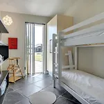 Сasa de vacaciones Helena - 250m From The Sea By Interhome