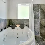 Сasa de vacaciones Helena - 250m From The Sea By Interhome *