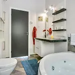 Helena - 250m From The Sea By Interhome *