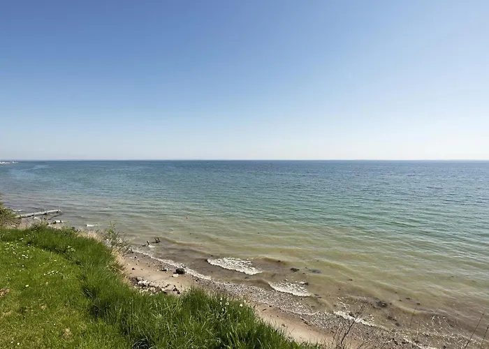 Helena - 250m From The Sea By Interhome Sarup